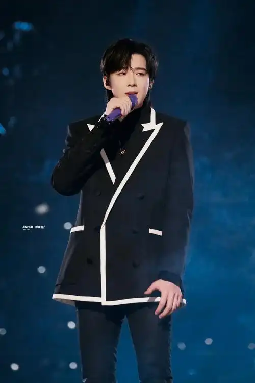 刘宇宁星辰大海致敬中国航天