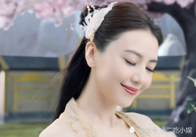 高圆圆新古装造型梦回周芷若四十一岁不惧特写镜头