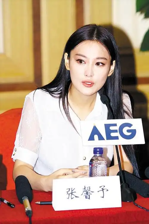 回顾靠嫁人翻身张馨予摇身一变成军嫂她老公何捷到底有多牛