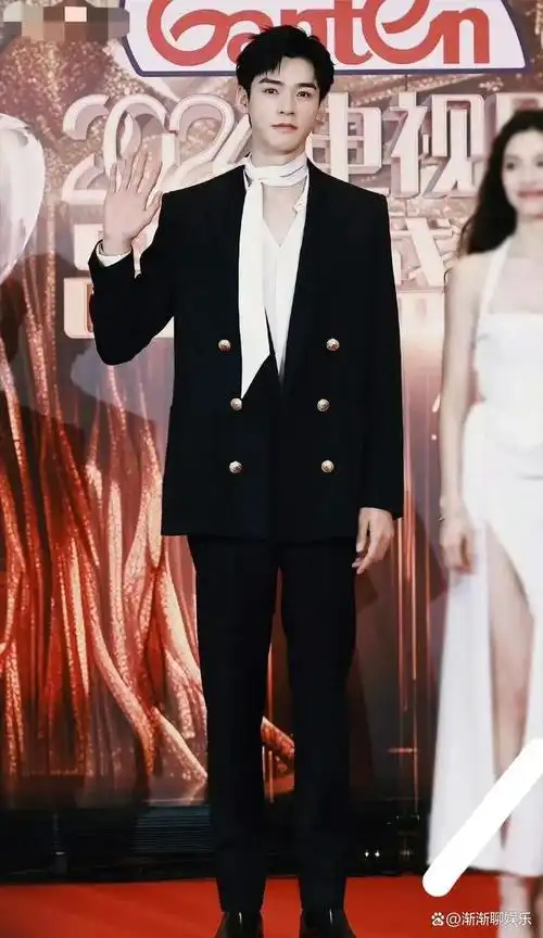 凭心而论内娱真正的顶级神颜邓为19胡歌15刘学义第8成毅第3