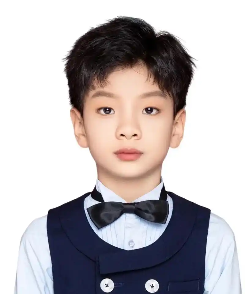 儿童摄影作品孩子的证件照