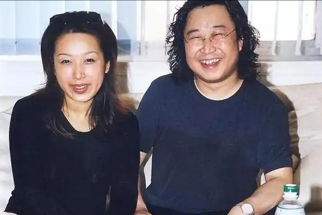 孙悦我不克夫没包养过黄晓明丈夫是大我9岁的亿万富豪