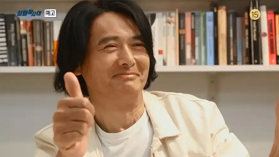 2小时27分冲线68岁周润发首挑战21公里半马拉松直言根本不累