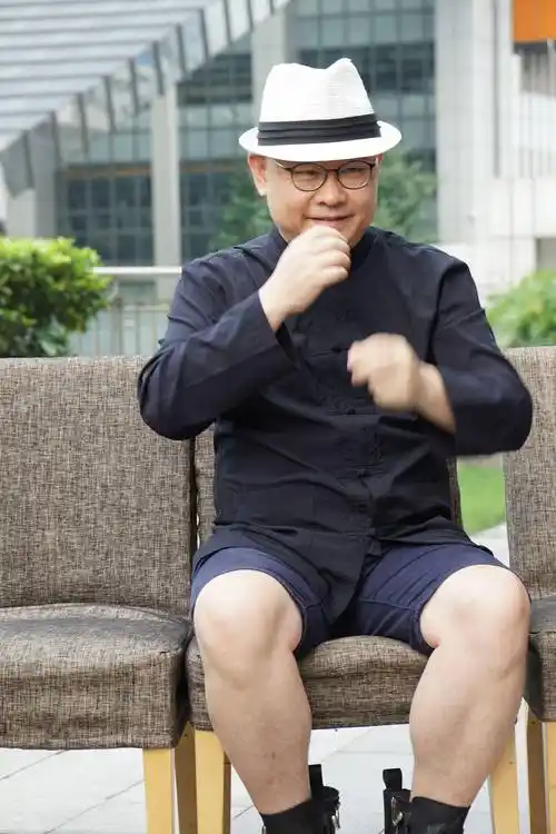 新歌被解读讽刺四位明星,刀郎经纪人称不会有公开回应!