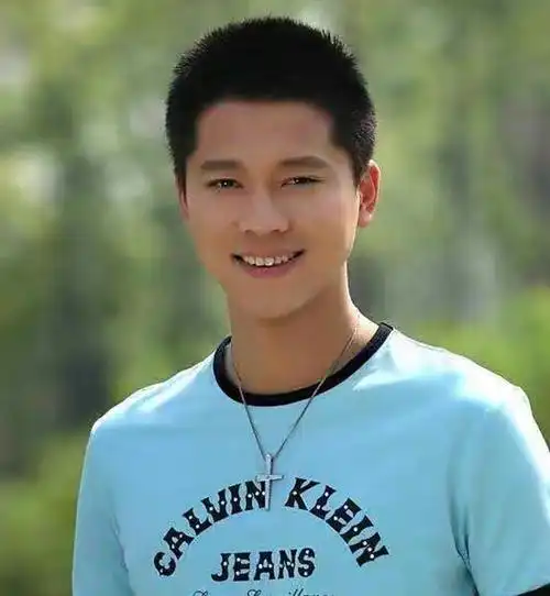 "30而立"娱乐圈好男人王雷|演员_网易订阅