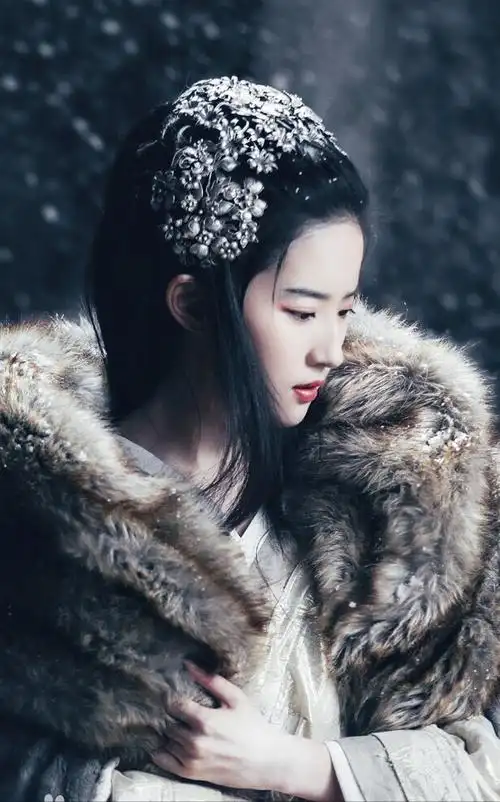 刘亦菲的美丽进化史,从少女到女神,她的美貌如何穿越时空_王语嫣_角色