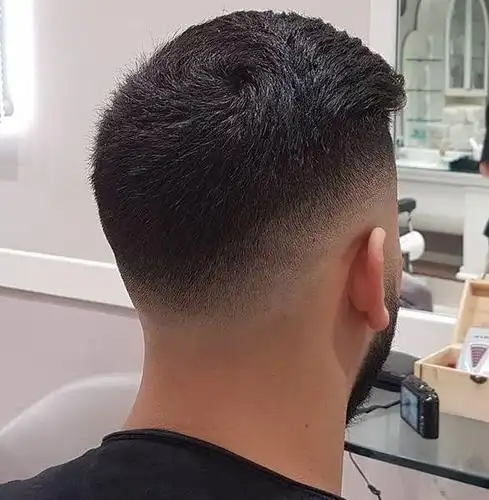 "周边光"发型清爽帅,短发图片,发型图片