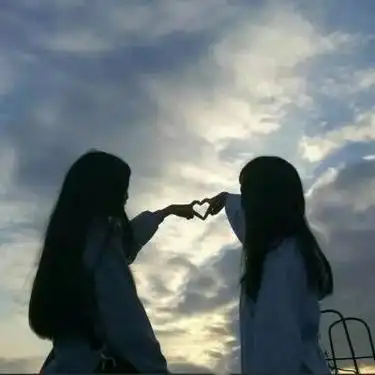 跟闺蜜绝交的伤感句子和闺蜜绝交了的伤心句子