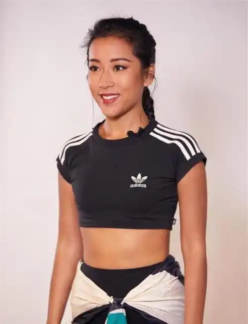 有种"整容"叫吉克隽逸卸妆,素颜生活照曝光,网友:为啥要扮黑?