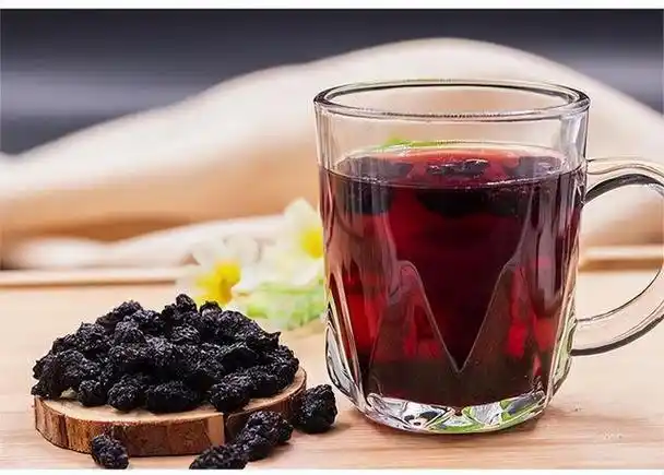 桑葚干泡水喝好处多但也不能随便喝5个禁忌要牢记