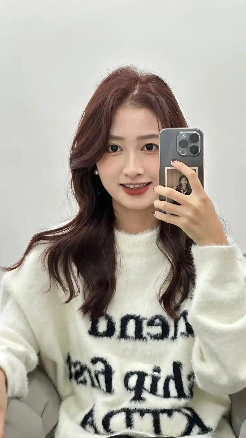 不用漂的雾感粉棕色95.请把这个发色在我头上悍死 #图文伙伴 - 抖音