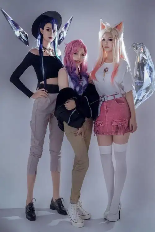 kda女团cosplay,阿狸,卡莎,萨勒芬妮性感出镜