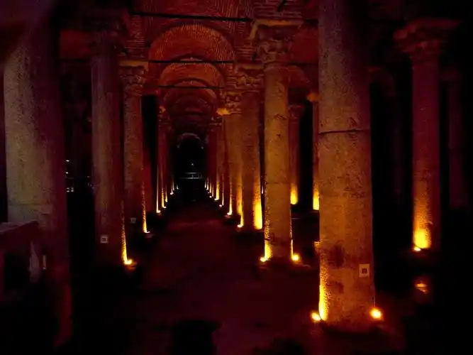 呈现在你面暗木吧嗷靡嗾,让人充满了幻想,行走