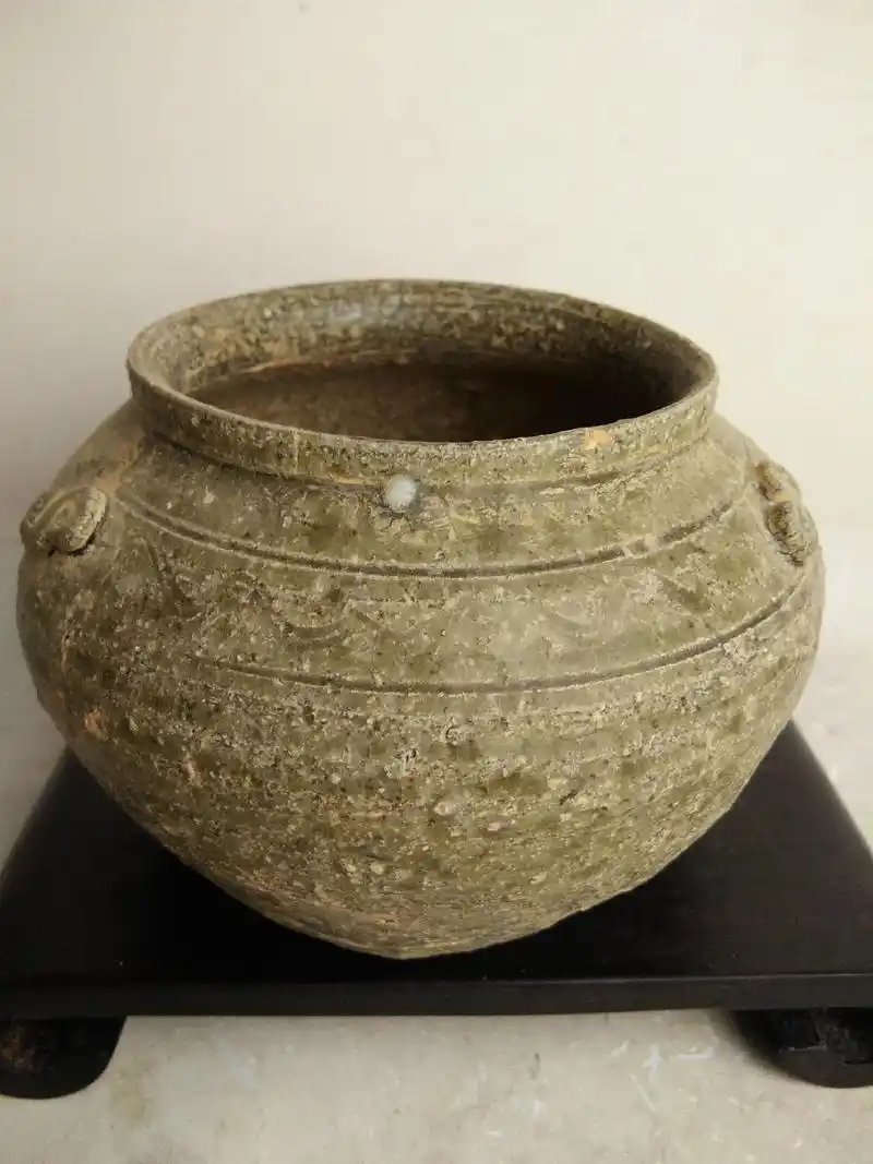 唐代-越窑水罐#越窑瓷器 - 抖音
