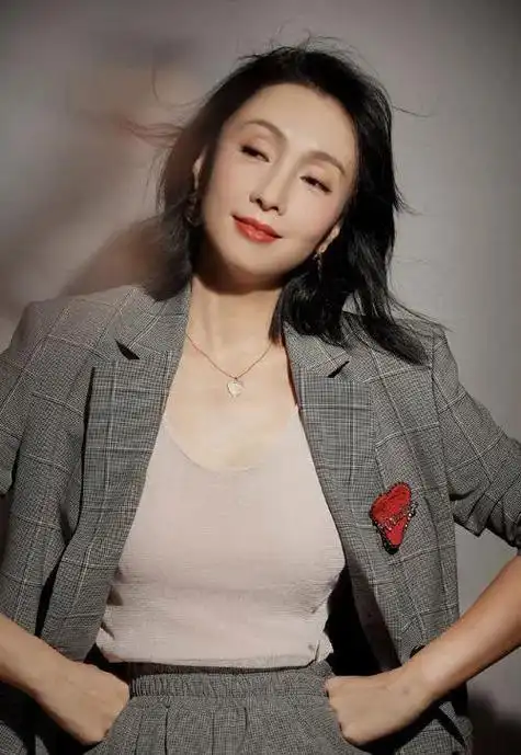 小陶虹大陶虹哪个厉害(小陶虹上位史嫁徐峥)(22)