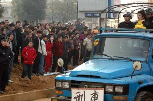 罪犯被押往法场执行死刑.