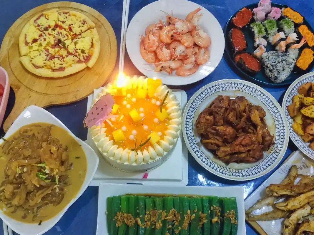 孩子的十七岁生日餐,希望她健康成长,希望她善良,略带锋芒.