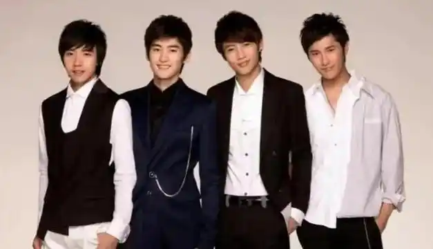 与张翰同步出道被芒果台力捧朱梓骁时隔六年重回荧屏却吃瘪