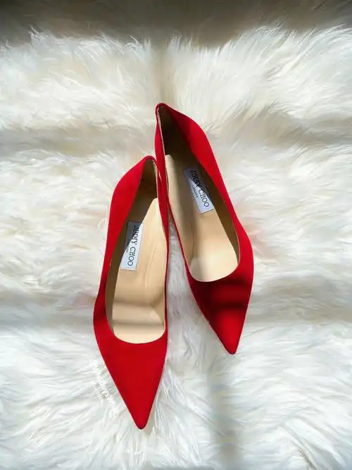 我的国内现货15jimmychoo红色麂皮高跟鞋