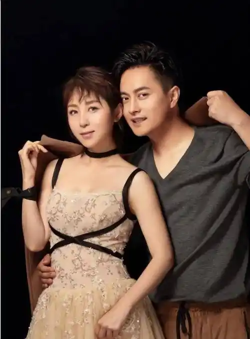 草根歌手云飞:成名后与妻子离婚,如今6年过去,他们怎样了_高玥_生活