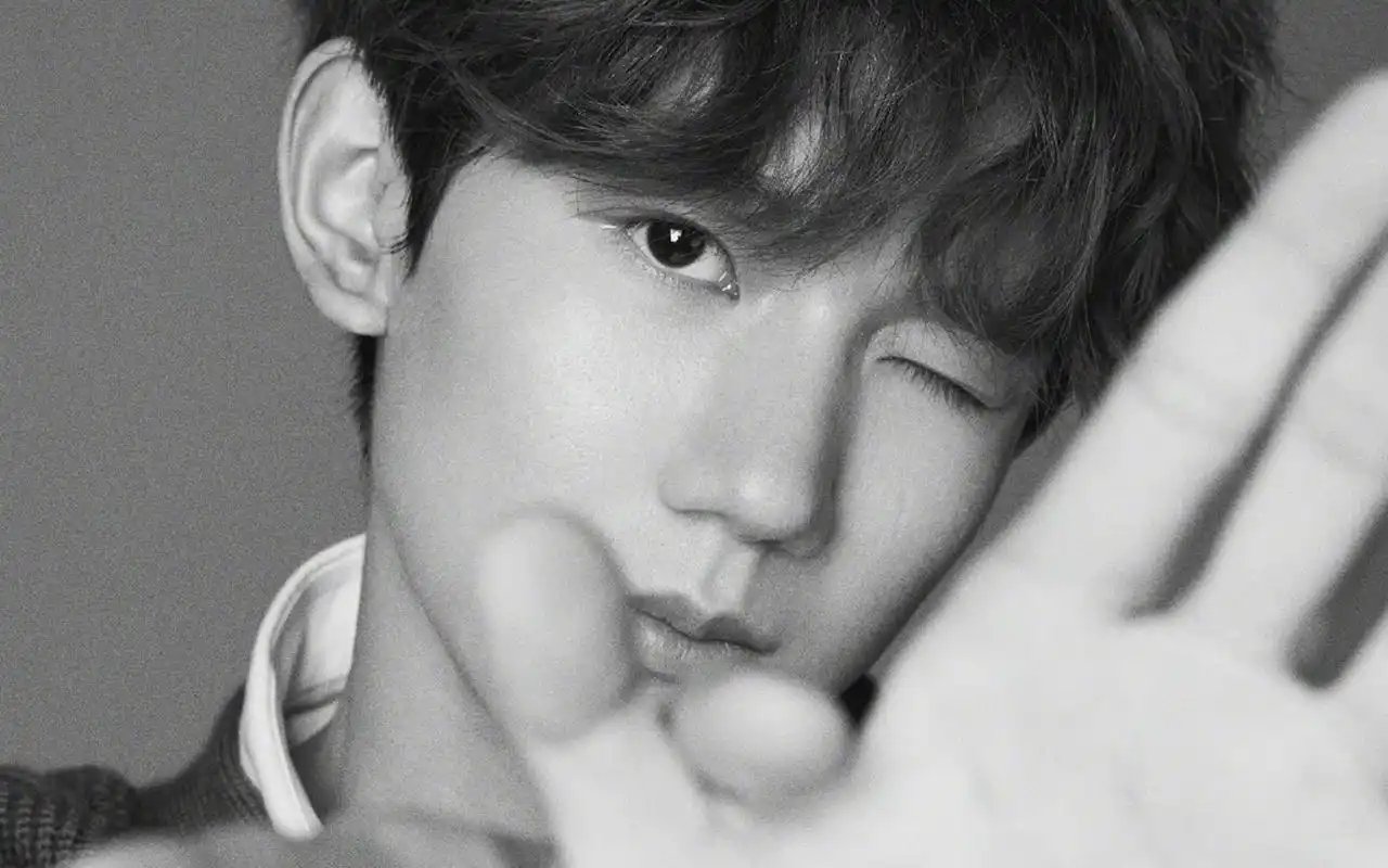 王源帅气写真图片桌面壁纸