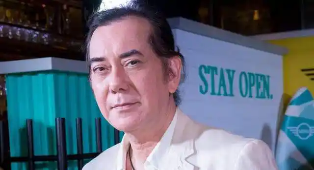 61岁黄秋生近况曝光!无戏可拍经济压力大,十年助理分道扬镳_网易订阅