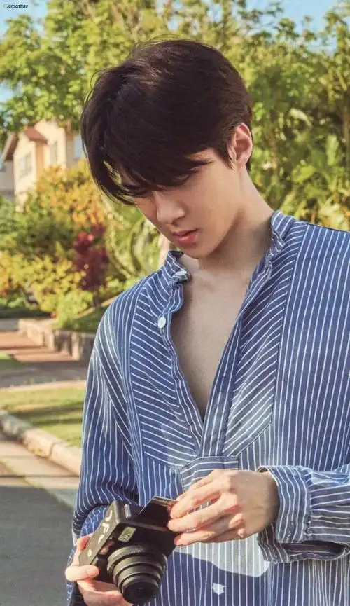 吴世勋聚光杂志金九封面##spotlight聚光九月刊