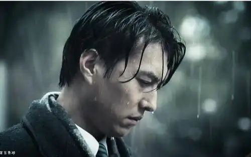 盘点电视剧经典雨中镜头伪装者老九门最深刻