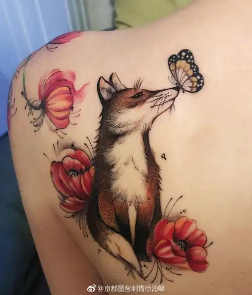 后背肩胛newschool小狐狸罂粟花纹身图案