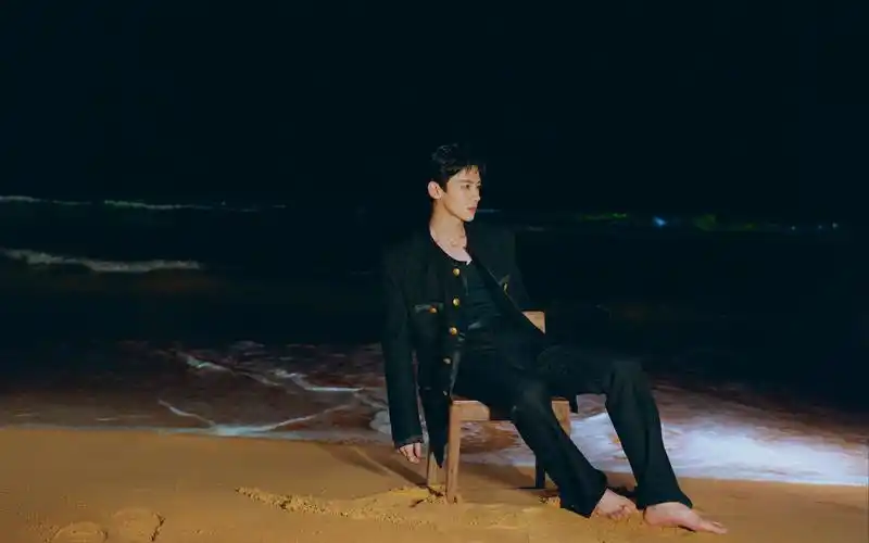 海边焰火 白敬亭gq:内娱氛围感的神!_哔哩哔哩_bilibili