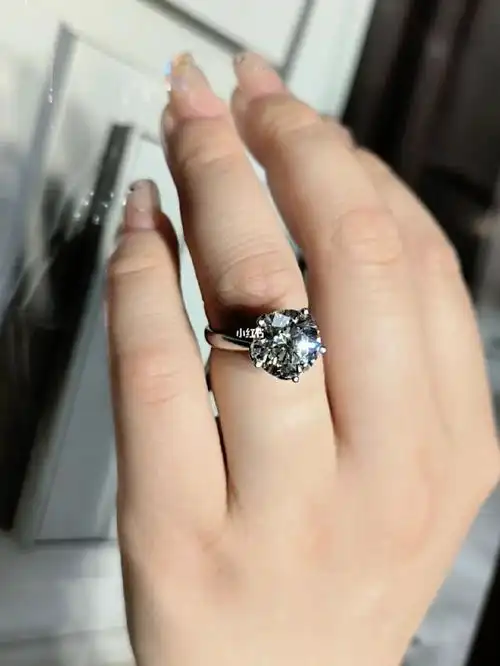 5克拉钻戒了解下