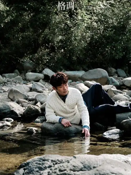 张栋梁说人生的中间值挺好##张栋梁深秋格调大片