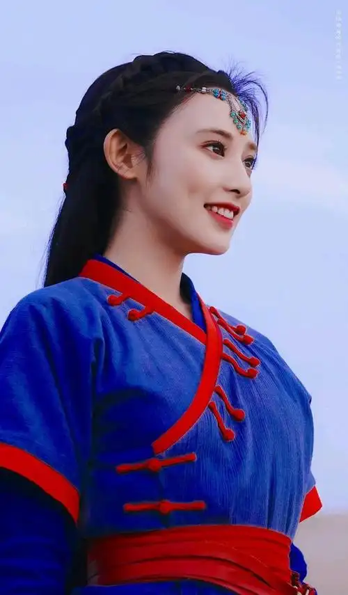 《东宫》女主彭小苒,眼里有星辰大海的女孩