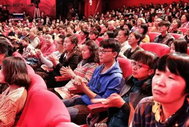 揭秘!春晚观众席都有哪些人?