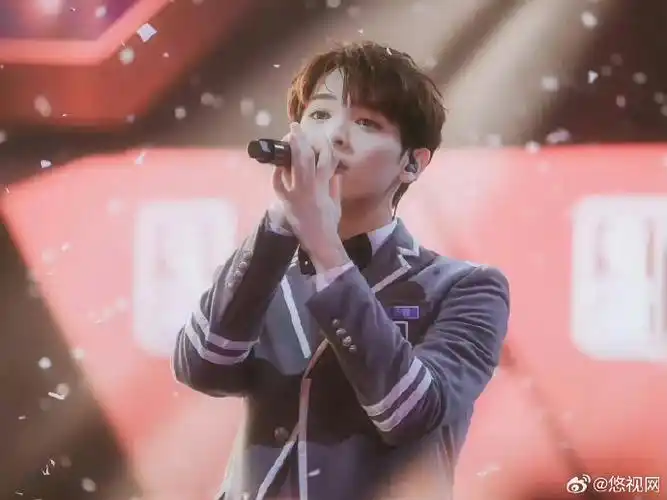 偶练时期的尤长靖