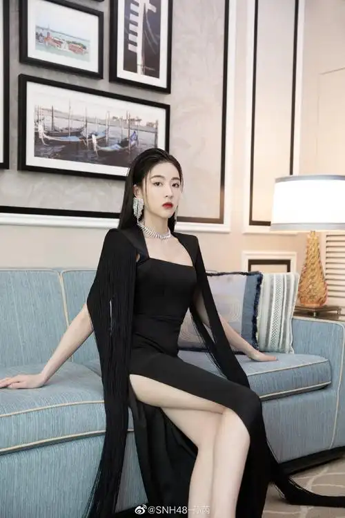 孙芮tmea活动后微博爱腿粉丝福利