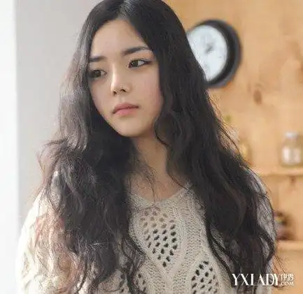 展示板栗色头发图片女生 教你怎么做这种颜色的头发