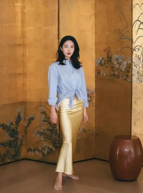 杨采钰御姐气质