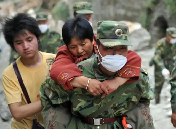 关于救援,我想大家都不陌生2008年5月12日14时28分04秒 5·12汶川地震