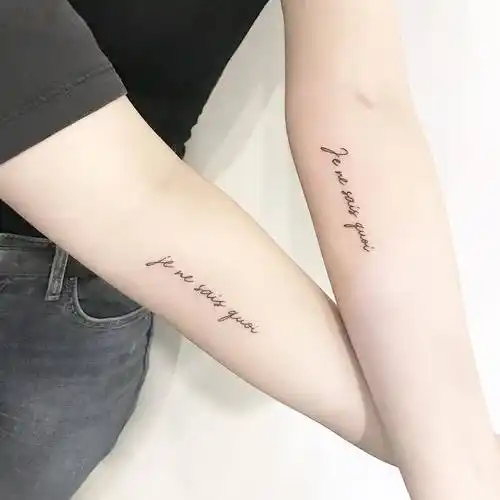 情侣小臂英文纹身图案