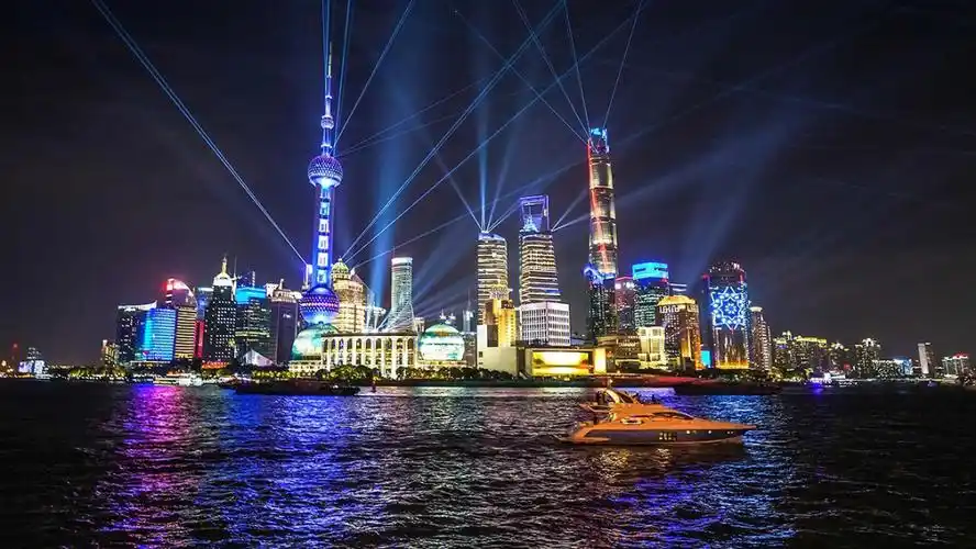 将要暂别几天魔都上海外滩的璀璨夜景了