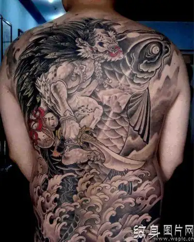 霸气满背夜叉纹身,社会人第一选择