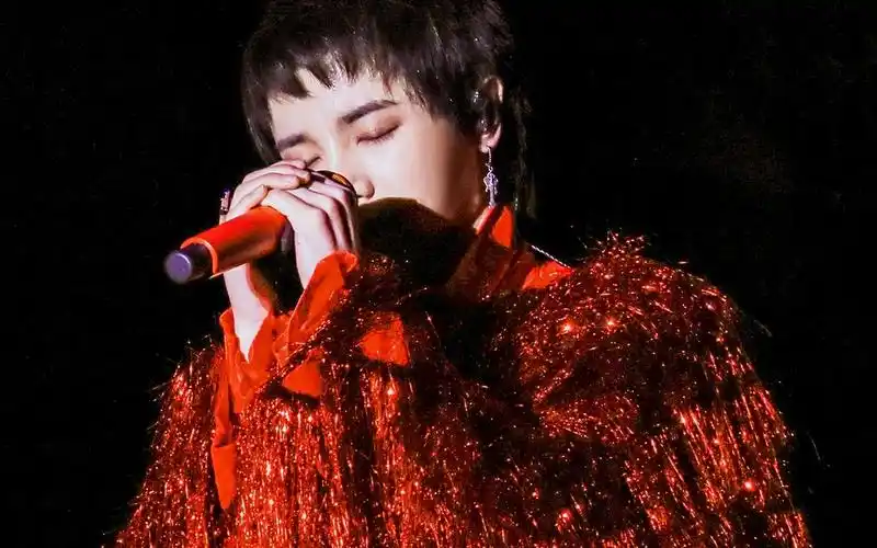 华晨宇《降临》神仙作曲啊啊啊啊啊啊啊啊啊啊啊啊啊