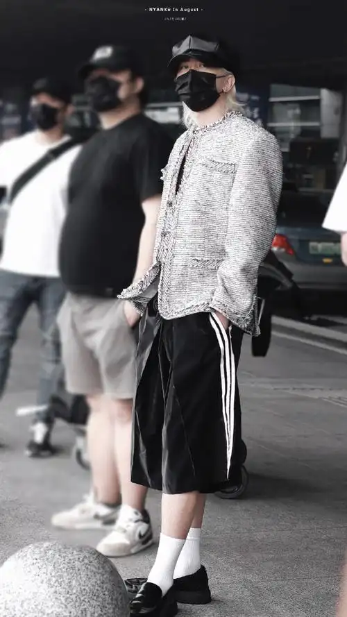 7615美图  秒速16pics脚很痛秒速  enamored迷恋·蔡徐坤迷恋