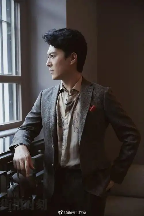 靳东个人资料(靳东的成长经历) | 说明书网