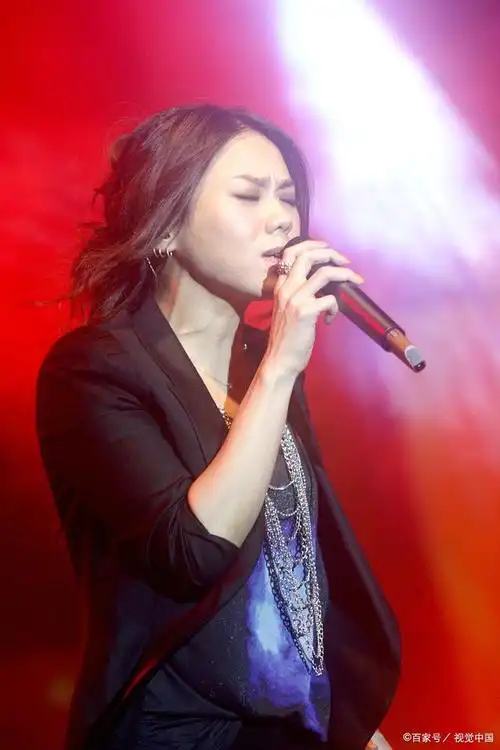 "音乐天籁蔡健雅:用嗓音触动心灵的魔法师"