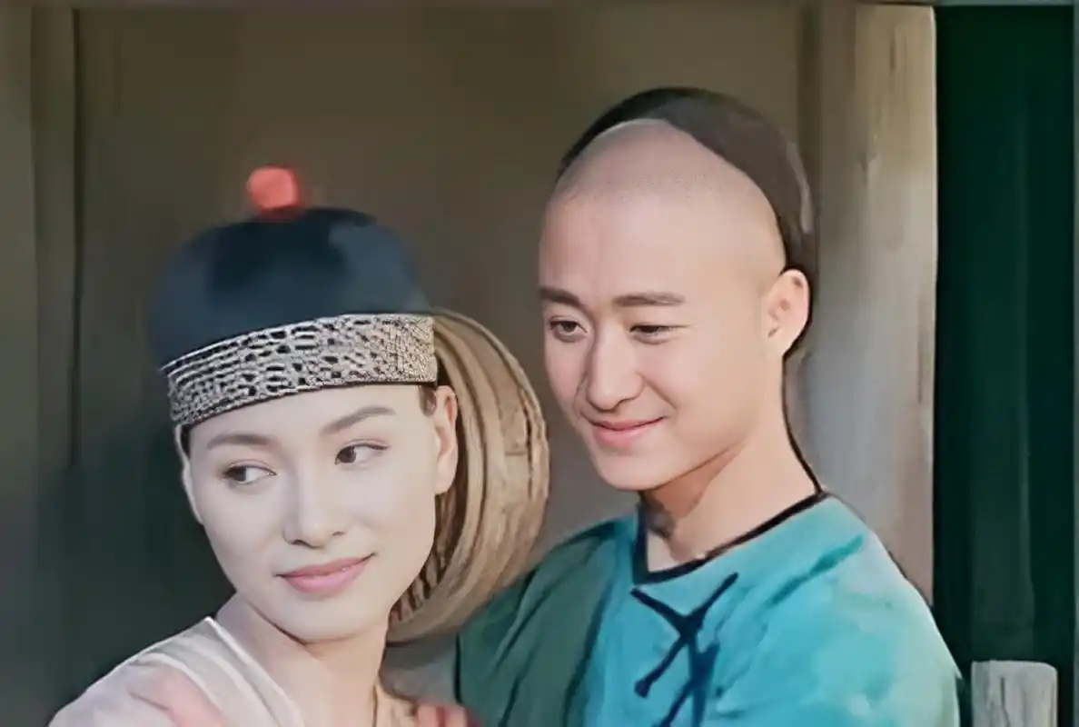 但他得到了出演电视剧《太极宗师》的机会,并在这部剧中结识了港姐