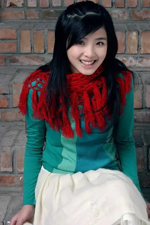 张含韵古早旧照