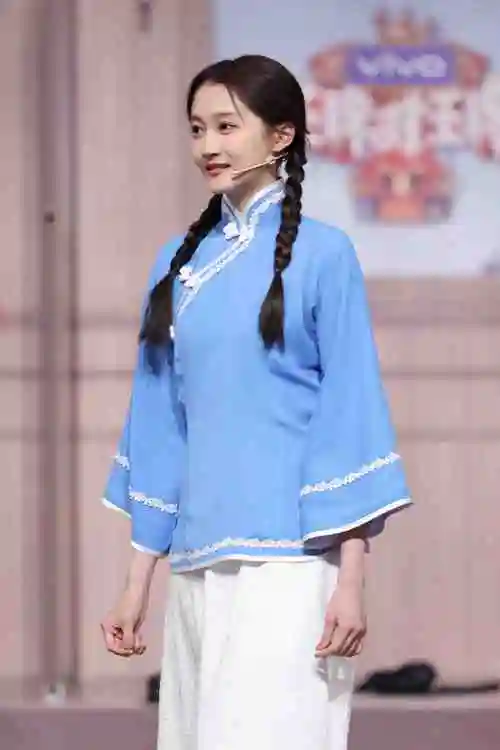 关晓彤一直都在进步,真的很棒啊!__财经头条