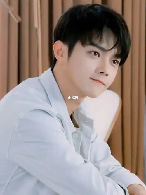 用汉堡92诱惑2号图的小可爱#许凯